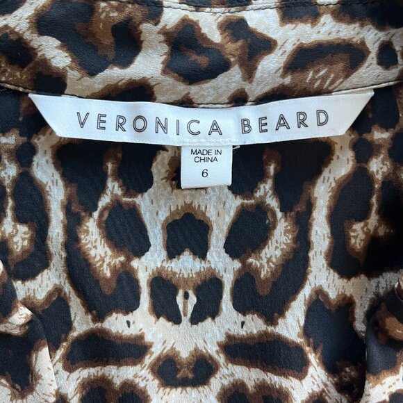 Veronica Beard Silk Pajama Lounge Top Animal Print Brown Beige Size 6 Button Up - Picture 2 of 6